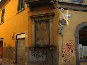 Tabernacoli Fiorentini Tablernacle in Florence Italy Devotional Art during the Plague Shrine