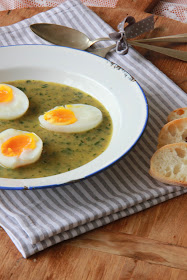 Paasbrunch - zacht gekookte eieren met salsa verde - www.desmaakvancecile.com