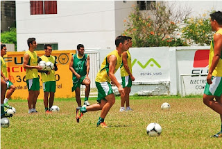 Oriente Petrolero - Fernando Saucedo - DaleOoo.com sitio del Club Oriente Petrolero