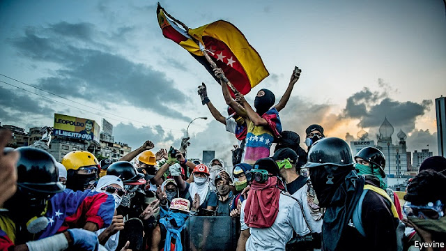 Krisis Ekonomi, Demonsrasi, dan Kerusuhan Sosial di Venezuela