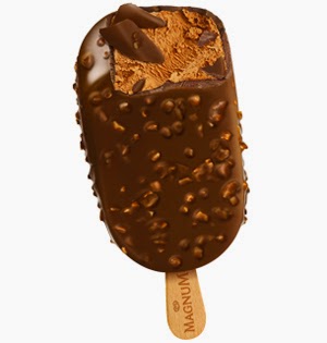 sorvete de doce de leite cobertura de chocolate belga Magnum Kibon