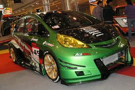 Modifikasi mobil honda jazz rs sport keren ceper terbaik 