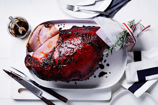 Christmas ginger beer-glazed ham