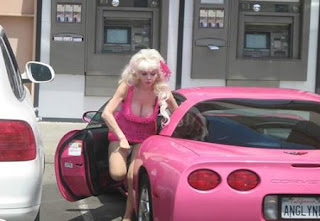 carro-corvette-pink-barbie-foto-1