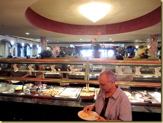 2013-04-02 AZ, Yuma - Mr. Linn's Restaurant with friends -002