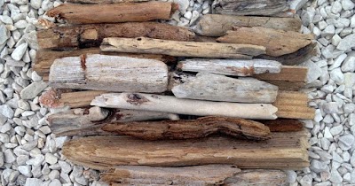 10 Kerajinan  dari limbah  kayu yang  Unik Shilawe com