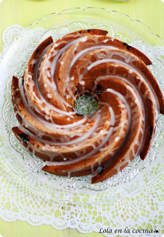 bundt-limon-frutos-rojos-8