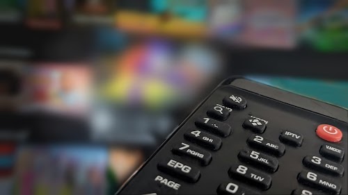 Studio Plus HD, o televiziune ce își propune să asigure transparența procesului legislativ, nu a obținut licență audiovizuală