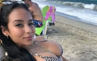 Lily Benitez Shows Her Lovely Figure In Bikini - Checkout Her Video And Profile