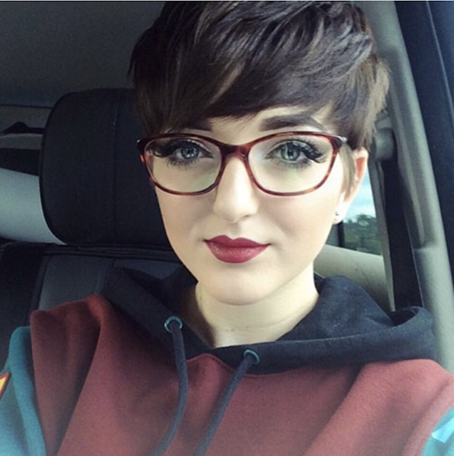 pixie haircut with bangs for round faces
