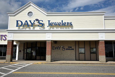 Day's Jewelers in Auburn, Maine