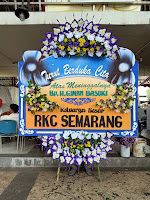 toko bunga banyumanik | bunga papan banyumanik