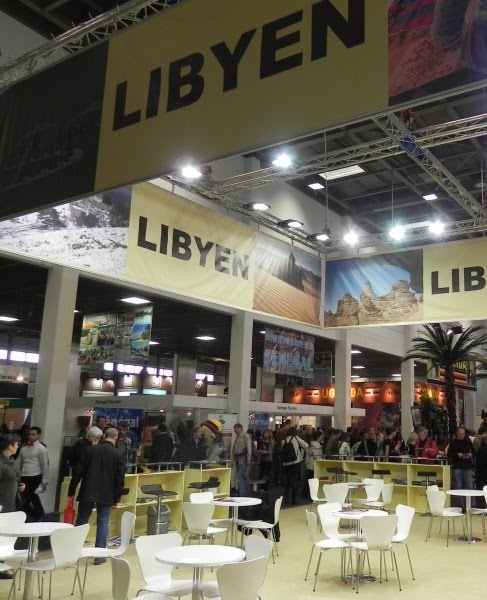 Puste stoisko Libii na Targach w Berlinie