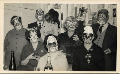 Freaky Retro Photos Seen On www.coolpicturegallery.us