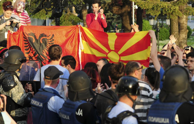 Σκόπια: Γαλήνη πριν την φουρτούνα - Εξελίξεις τις επόμενες ημέρες