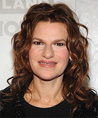 Sandra Bernhard Hairstyle