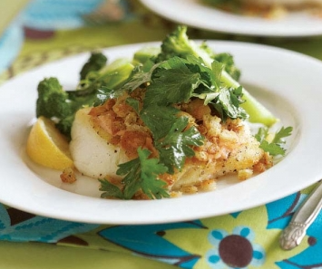 Baked Cod With Roasted Red Pepper Horseradish Sauce