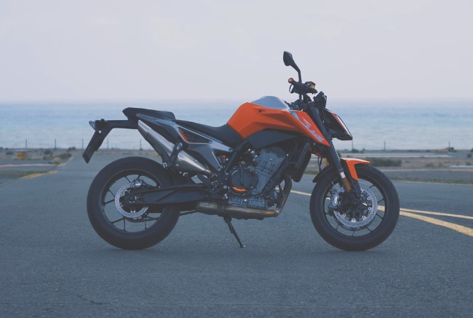 ktm-790-duke