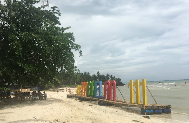 Beautiful Beaches in Cebu North - Maravilla Beach is yet another beautiful white sand beach in north Cebu.