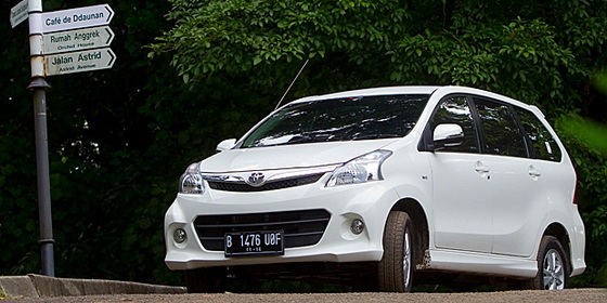 Jual Mobil Bekas, Second, Murah: Daftar Harga Mobil Toyota Bulan Juli 2012