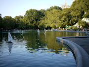 . most of our time outdoorslike watching the sailboats in central park