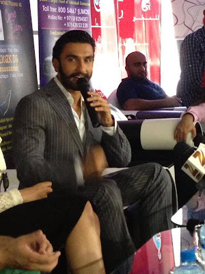 Photos : Ranveer, Sonakshi promote Lootera in Dubai