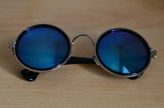 Round blue lens steampunk sunglasses DIY project