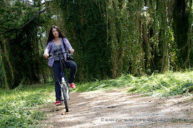  La modelo, el bosque y la bici nueva 