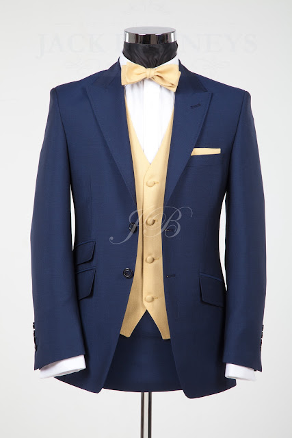 wedding suit with a bow tie, vintage wedding suit, bow ties for grooms, groom bow tie