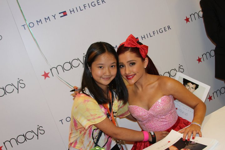 Sabrina talks to Ariana GrandeJuly 17 2011