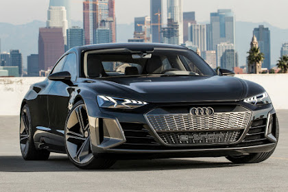 2021 Audi e-tron GT Review, Specs, Price