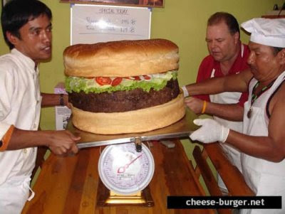 World's Biggest Cheeseburger