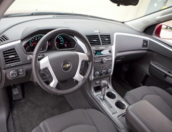 2012-Chevrolet-traverse-cabin