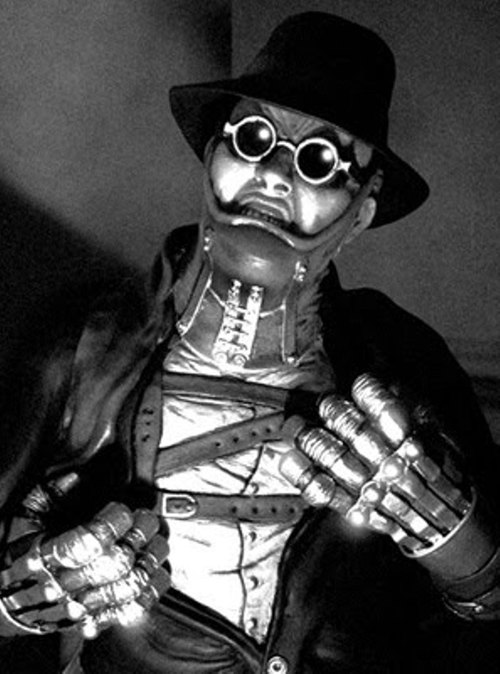 Peter Lorre as Dr Gogol in Karl Freund's Mad Love 1935 