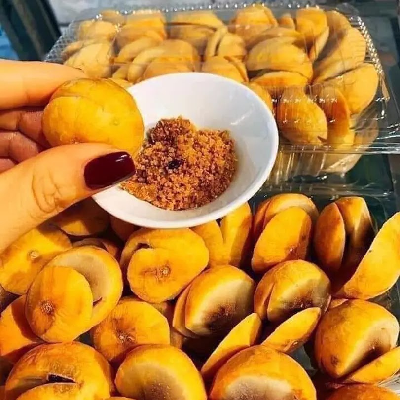 Sấu chín cạo vỏ