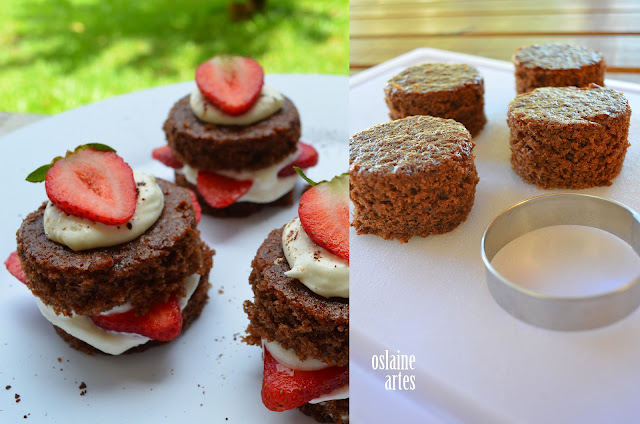 Mini Bolo de Chocolate com Morangos e Chantilly