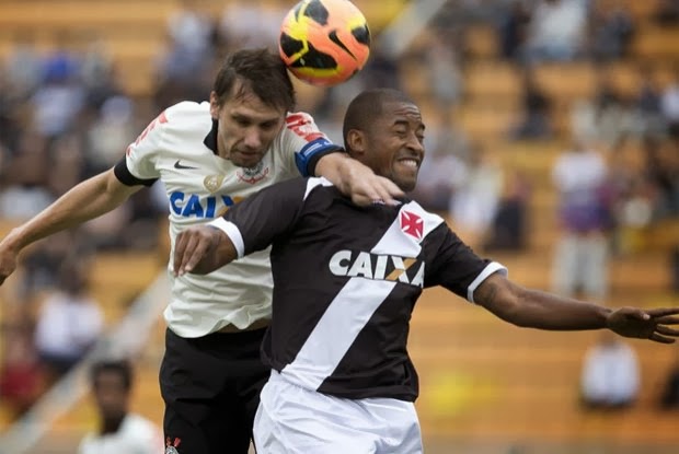 Vasco empata com o Corinthians e continua na zona da degola