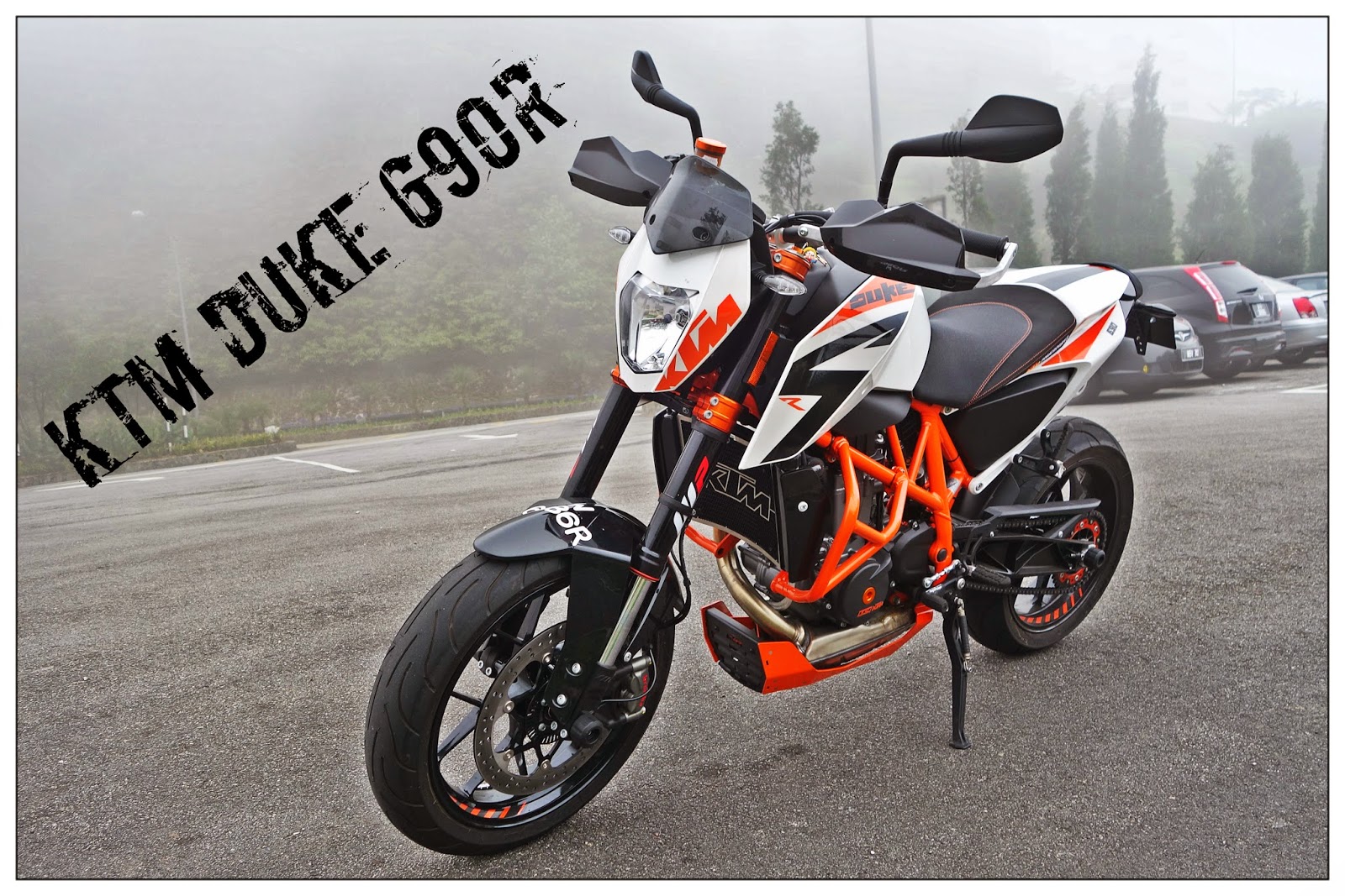 2014 KTM Duke 690R