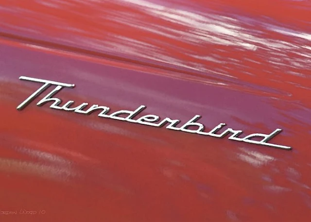 Ford Thunderbird Nameplate / AutosMk