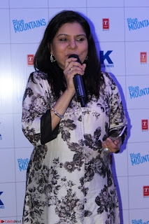 Gracy Singh and Bappi Lahiri   Blue Mountain Music Launch IMG 0743.JPG