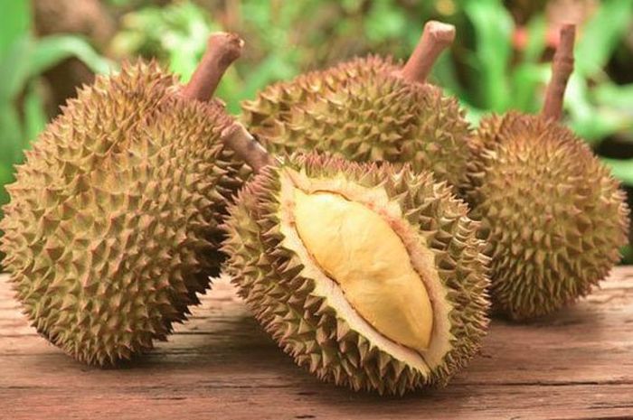 Hati-hati, Makan Durian Berlebihan Bisa Berbahaya