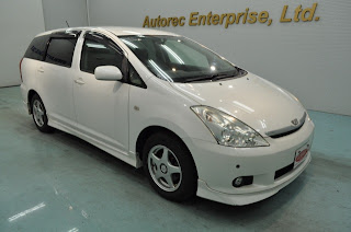 2004 Toyota Wish