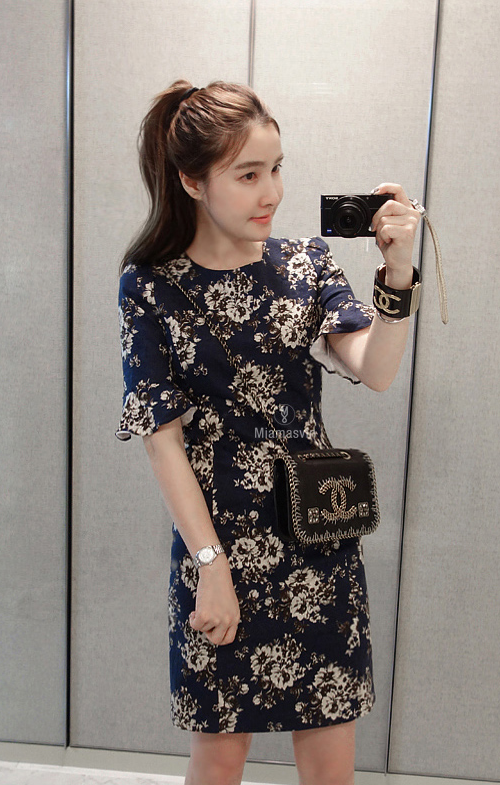  Flounce Sleeve Floral Dress