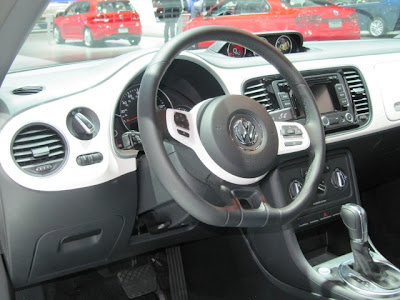 2013 Volkswagen Beetle Review, Specs3