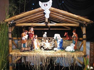 St Yudi pr Sejarah Kandang Natal  dan Pohon Natal 