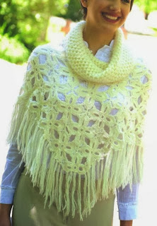 http://patronesparacrochet.blogspot.com.es/2014/02/poncho-crochet-flor-4-petalos.html