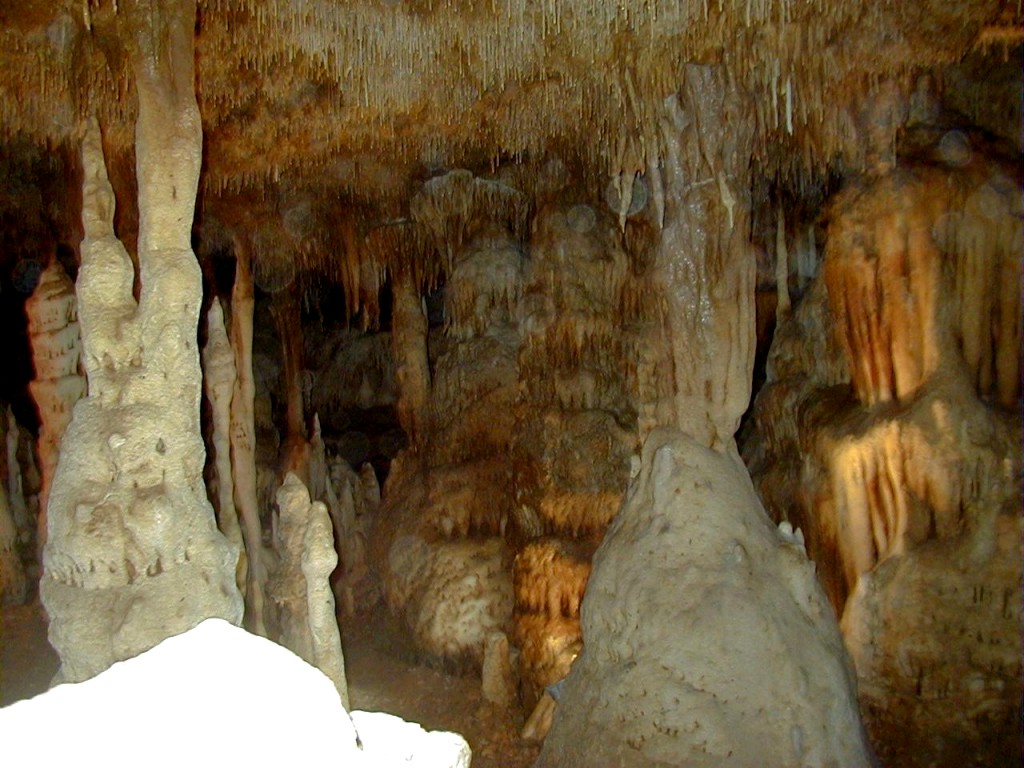 geografi lingkungan Gua dan Sungai Karst