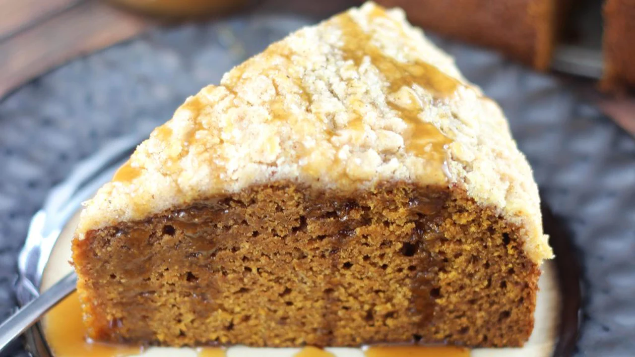 Pumpkin Gingerbread Bundt Coffee Cake Recipe