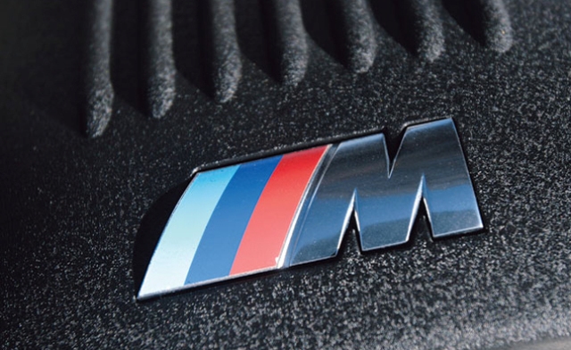 2015 BMW X4M Concept Logo