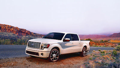 2012 Ford F-150 Harley-Davidson Front Angle